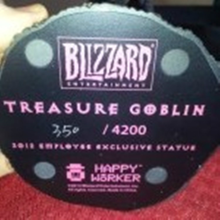 Statuette Gobelin au Trésor offerte aux employés de Blizzard en 2012.